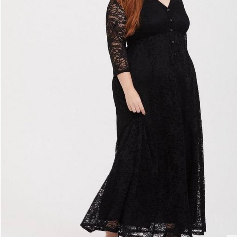 NWT- Torrid Black Lace Maxi Dress in Size 2X